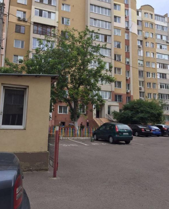 продажа трехкомнатной квартиры номер A-173689 в Киевском районе, фото номер 5